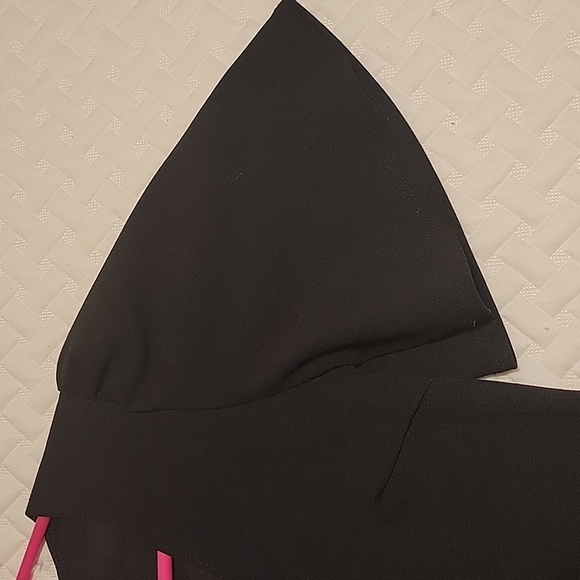 LILYMAES Black Top - Size S - Picture 3 of 3